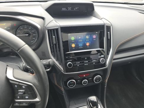 Used 2022 Subaru Crosstrek 2.0i Premium w/ Moonroof Package image 27