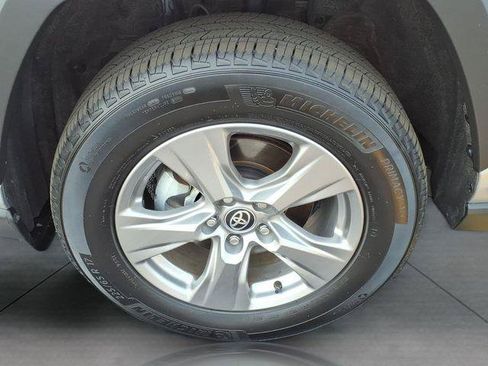 Certified 2025 Toyota RAV4 XLE AWD/4WD image 27