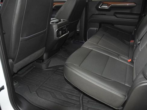 Used 2023 GMC Sierra 1500 Denali AWD/4WD image 45