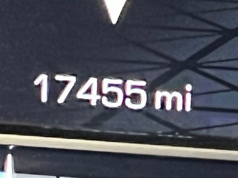 Used 2025 GMC Sierra 1500 Elevation w/ Elevation Premium Package image 33