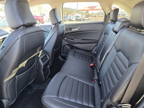 Used 2024 Ford Edge SEL image 12