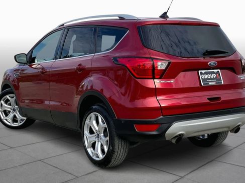 Used 2019 Ford Escape Titanium image 11