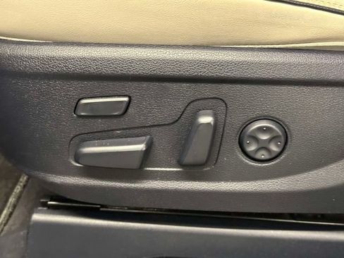 Used 2022 Hyundai Palisade Calligraphy w/ Winter Package AWD/4WD image 22