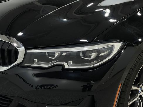 Used 2020 BMW 330i Sedan w/ Convenience Package image 33