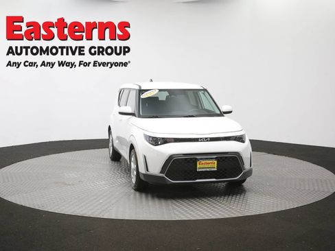 Used 2024 Kia Soul LX w/ Option Group 015 FWD image 47