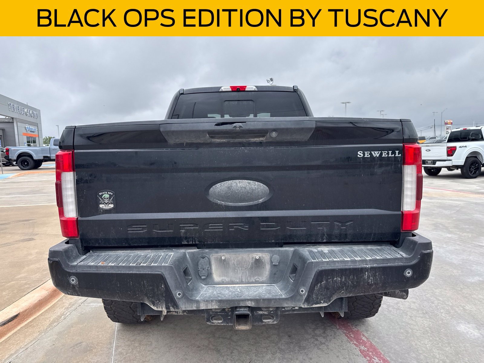 Used 2018 Ford F250 Lariat w/ Lariat Ultimate Package AWD/4WD image 4