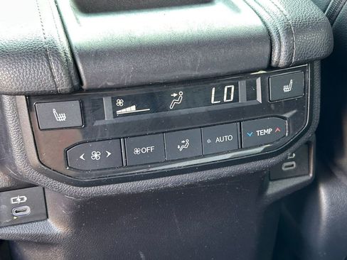 Used 2024 Toyota Grand Highlander AWD Hybrid image 26