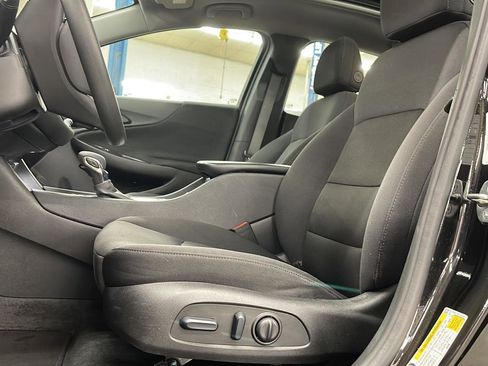 Used 2024 Chevrolet Malibu LT image 10