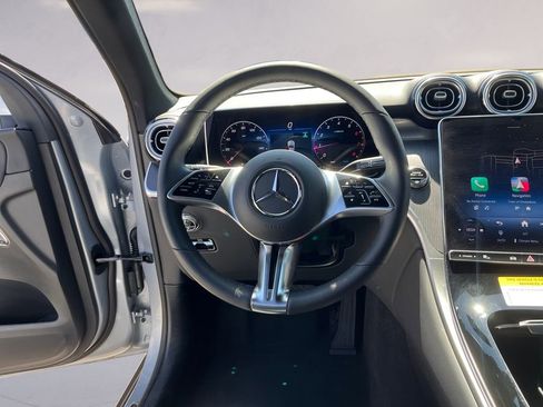 Used 2026 Mercedes-Benz GLC 300 4MATIC image 12