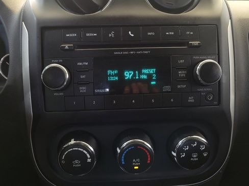 Used 2017 Jeep Compass High Altitude image 25