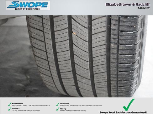 Used 2021 Ford Explorer XLT w/ Equipment Group 202A AWD/4WD image 29