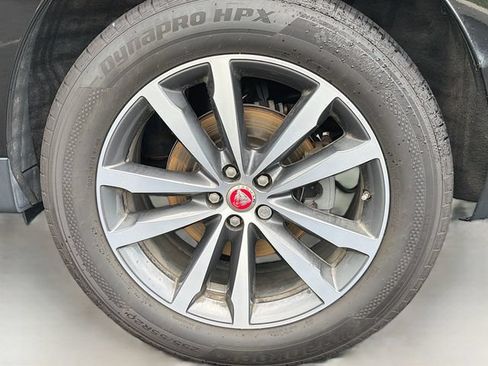 Used 2018 Jaguar F-PACE Prestige AWD/4WD image 30