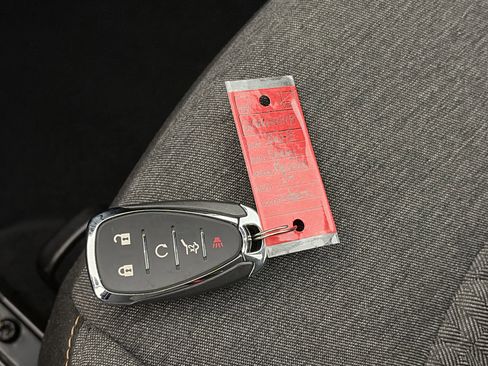 Certified 2023 Chevrolet Equinox LT image 32