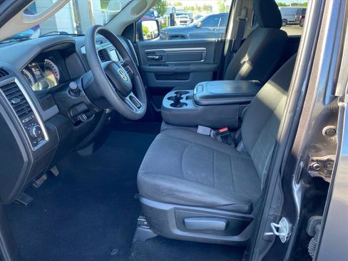 Used 2019 RAM 1500 Warlock AWD/4WD image 9