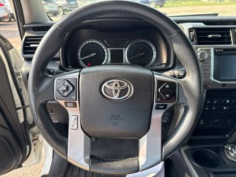 Used 2014 Toyota 4Runner Limited AWD/4WD image 30