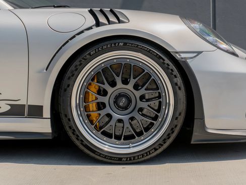 Used 2019 Porsche 911 GT3 RS RWD image 30