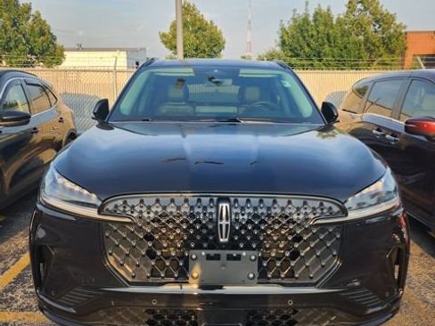 Used 2026 Lincoln Aviator Reserve w/ Jet Appearance Package AWD/4WD image 10