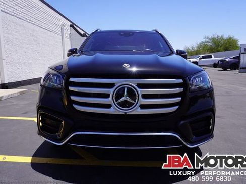 Used 2024 Mercedes-Benz GLS 580 4MATIC image 14