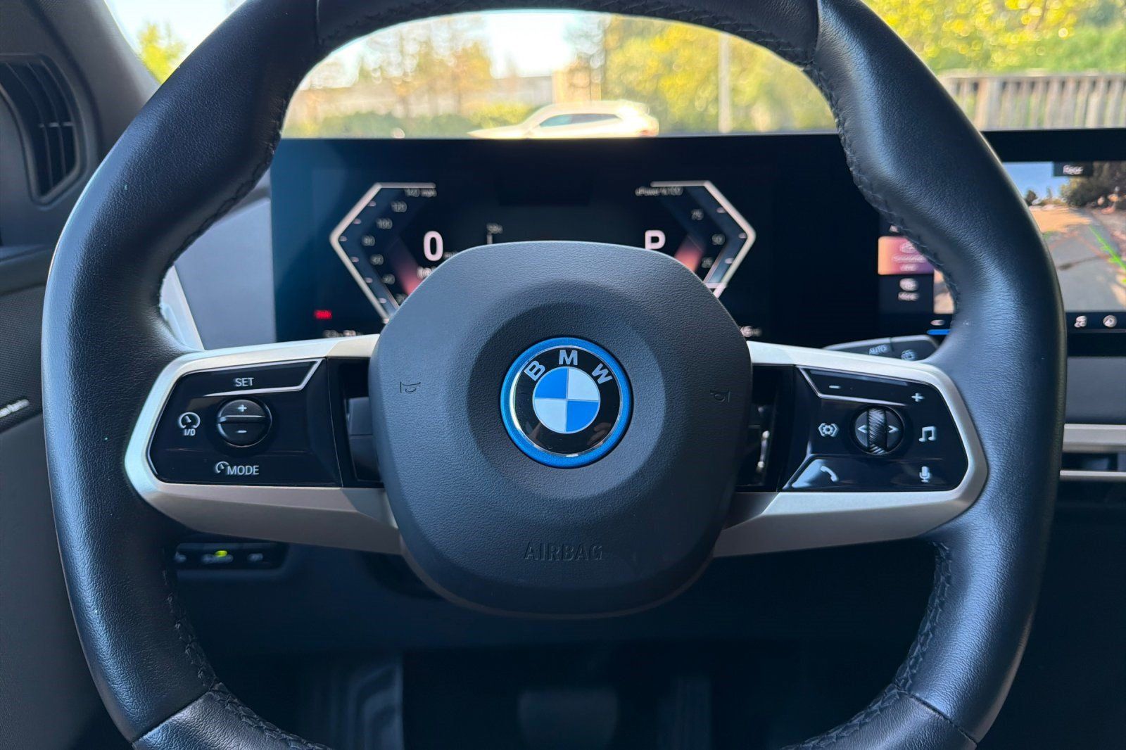 Certified 2024 BMW iX xDrive50 w/ Premium Package AWD/4WD image 30