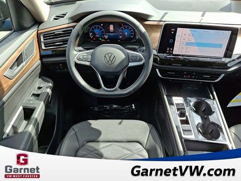 New 2026 Volkswagen Atlas SE image 7