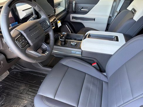 New 2026 GMC Hummer EV 4x4 Crew Cab image 10