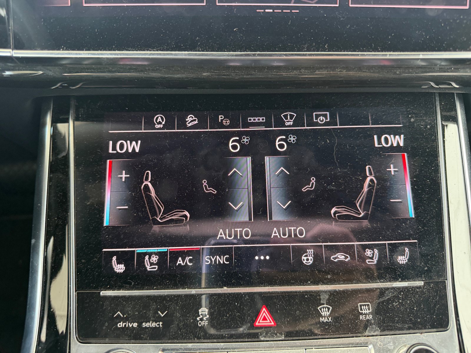 Used 2025 Audi Q7 3.0T Prestige AWD/4WD image 21