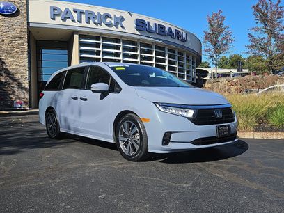 Used 2024 Honda Odyssey Touring