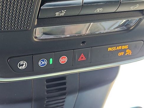 New 2026 Chevrolet Traverse High Country image 19