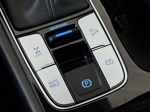 Used 2025 Hyundai Santa Cruz SEL AWD/4WD image 22