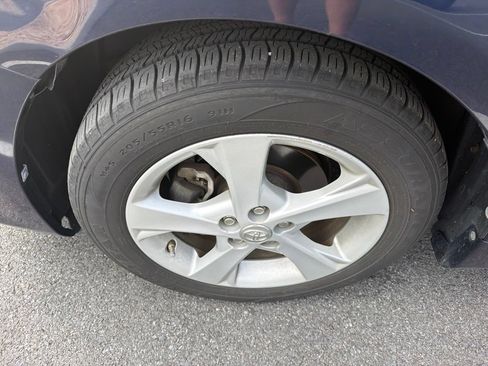 Used 2013 Toyota Corolla LE w/ Premium Complete Pkg FWD image 9