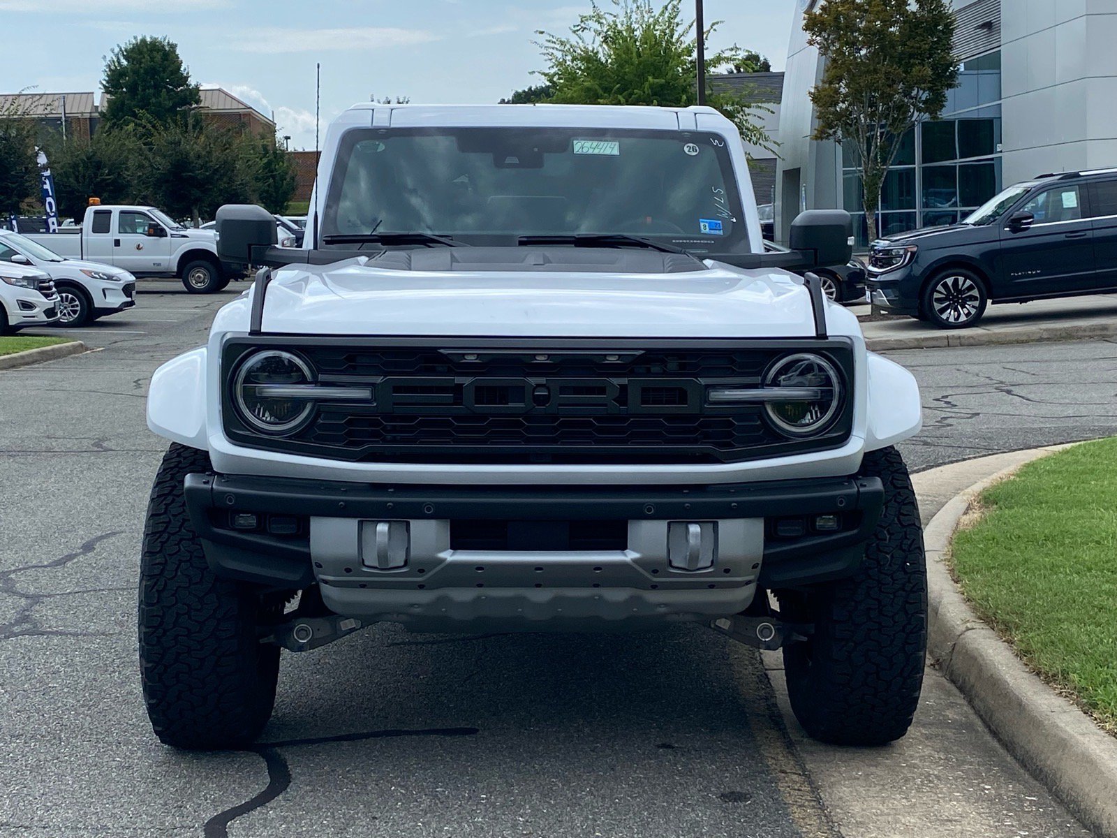 New 2026 Ford Bronco Raptor w/ Interior Carbon Fiber Pack AWD/4WD image 6