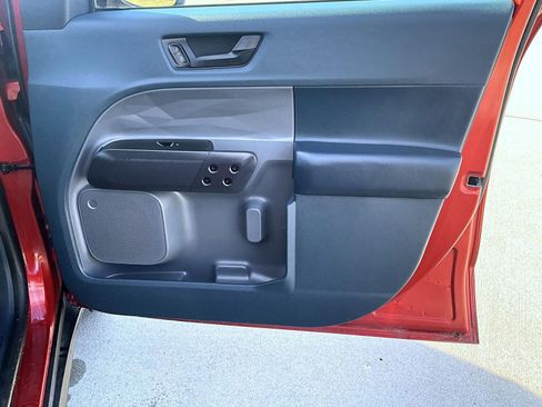 Used 2023 Ford Maverick XLT w/ Black Appearance Package image 17