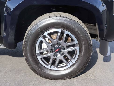 Used 2024 Toyota Tacoma TRD Sport RWD image 11