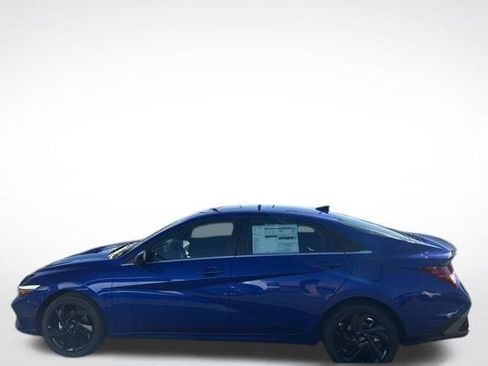 New 2026 Hyundai Elantra SEL Sport Premium FWD image 9