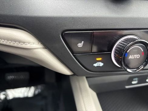 Certified 2023 Honda Accord EX image 12