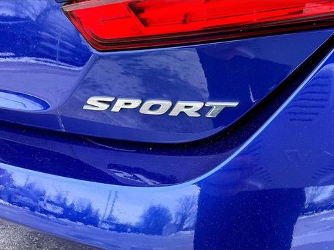 Used 2018 Honda Accord Sport image 22