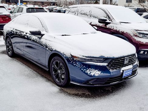 Certified 2025 Honda Accord SE image 13