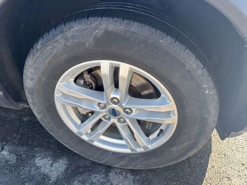 Certified 2022 Ford Explorer XLT w/ Equipment Group 202A image 52