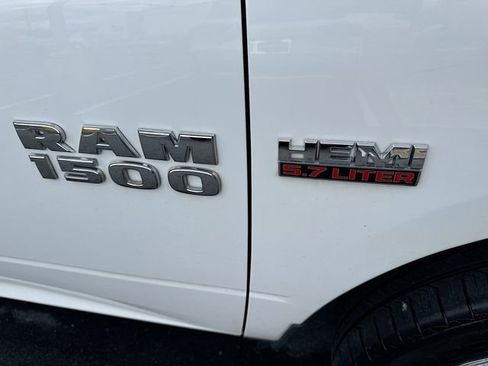 Used 2017 RAM 1500 Big Horn image 33