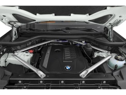 Used 2023 BMW X5 xDrive40i w/ M Sport Package image 15