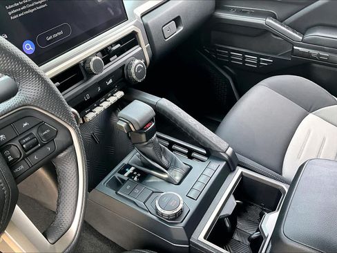 Used 2024 Toyota Tacoma TRD Sport RWD image 16