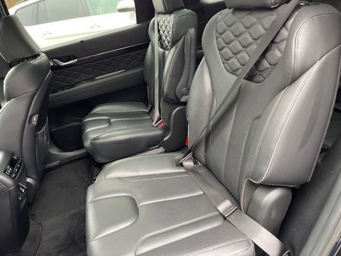 Used 2022 Hyundai Palisade Calligraphy image 15