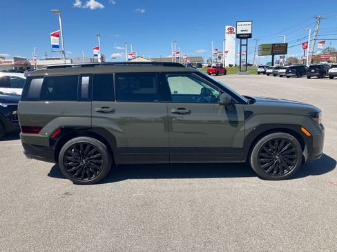 Used 2025 Hyundai Santa Fe Calligraphy image 8