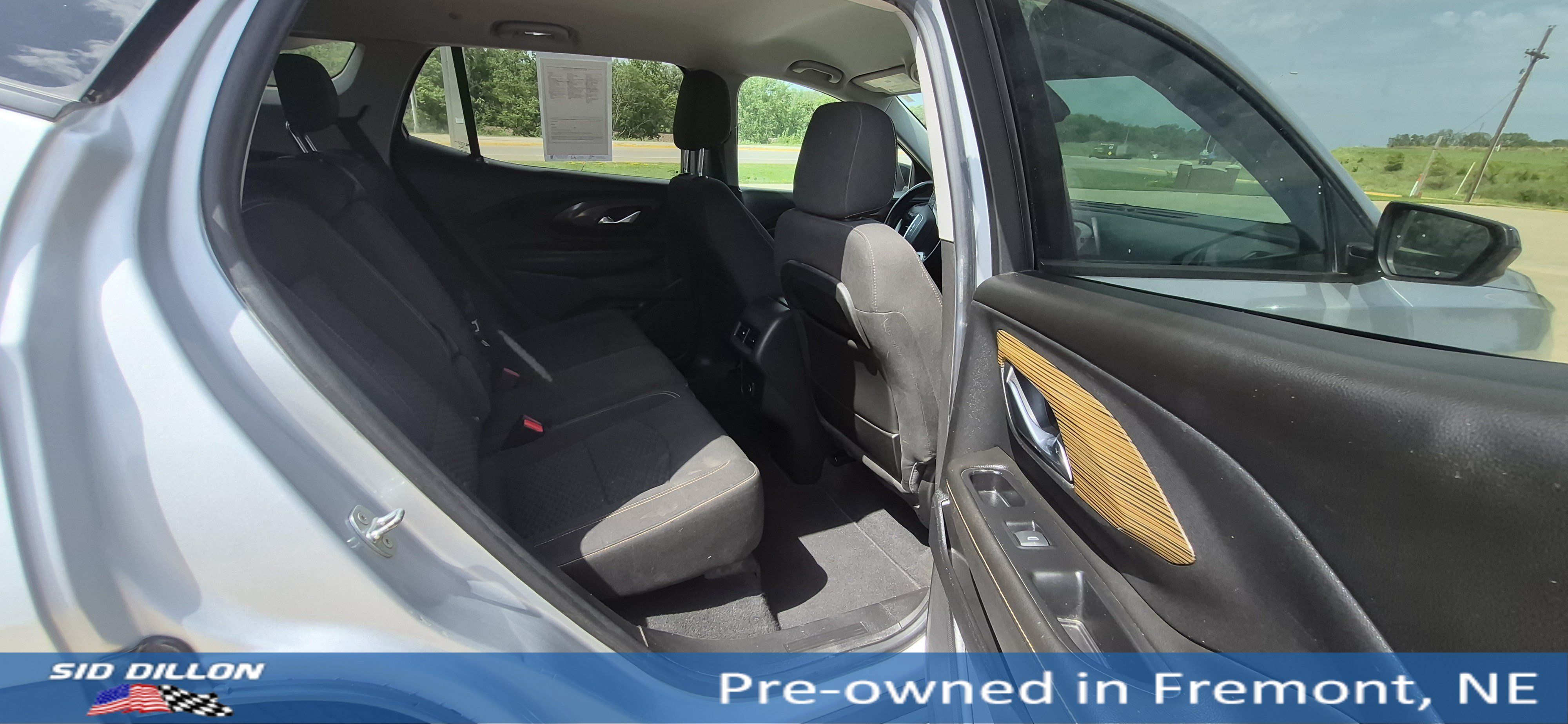Used 2020 GMC Terrain SLE w/ Driver Convenience Package AWD/4WD image 5