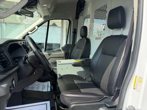 Used 2023 Ford Transit 250 Medium Roof w/ Load Area Protection Package RWD image 14