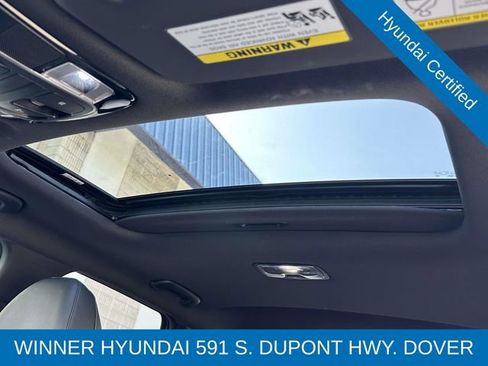 Certified 2024 Hyundai Santa Cruz Limited image 18