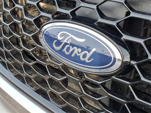 Used 2024 Ford Edge ST-Line image 15