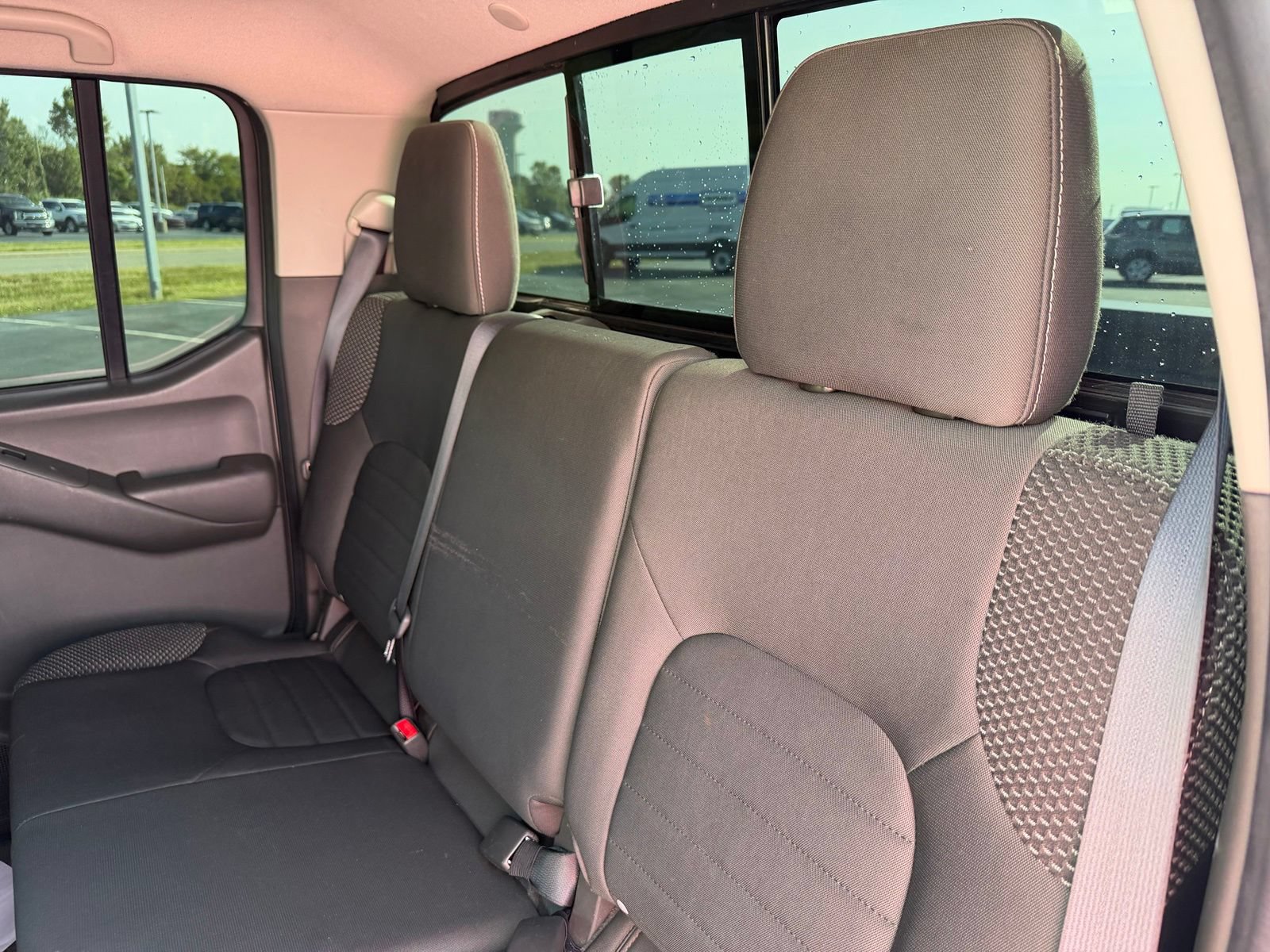 Used 2018 Nissan Frontier PRO-4X AWD/4WD image 13
