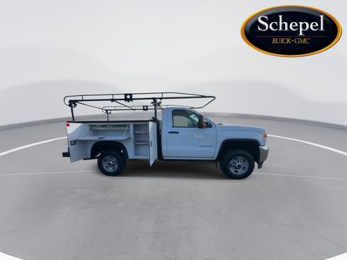 Used 2017 GMC Sierra 2500 2WD Regular Cab w/ Sierra Convenience Package image 9