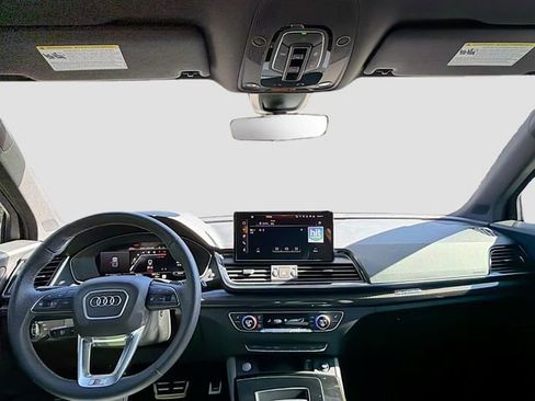 Used 2025 Audi SQ5 Premium Plus image 16